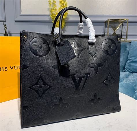 louis vuitton olav gm|Louis Vuitton onthego tote bag.